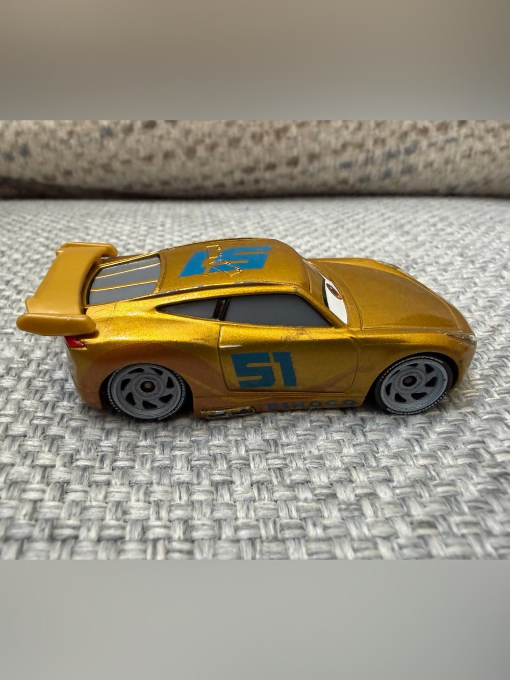 Pixar Cars on the Road metallic Rusteze Dinoco Cruz Ramirez diecast
